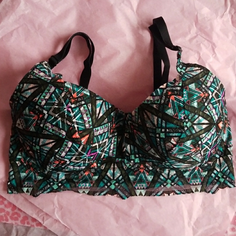 Victoria's Secret PINK Geometric Lace Bralette